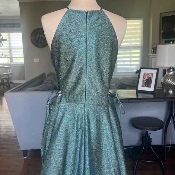 Juliet Formal Gown Size XXL Prom HOCO Dress Teal Sparkle Lace Up Sides High Neck - Picture 10 of 17